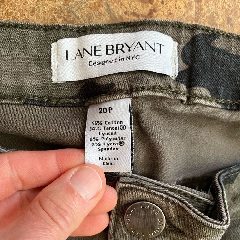 Lane bryant Skinny Camo Print Distressed Mid Rise Super‎ Stretch Jeans - Picture 4 of 8